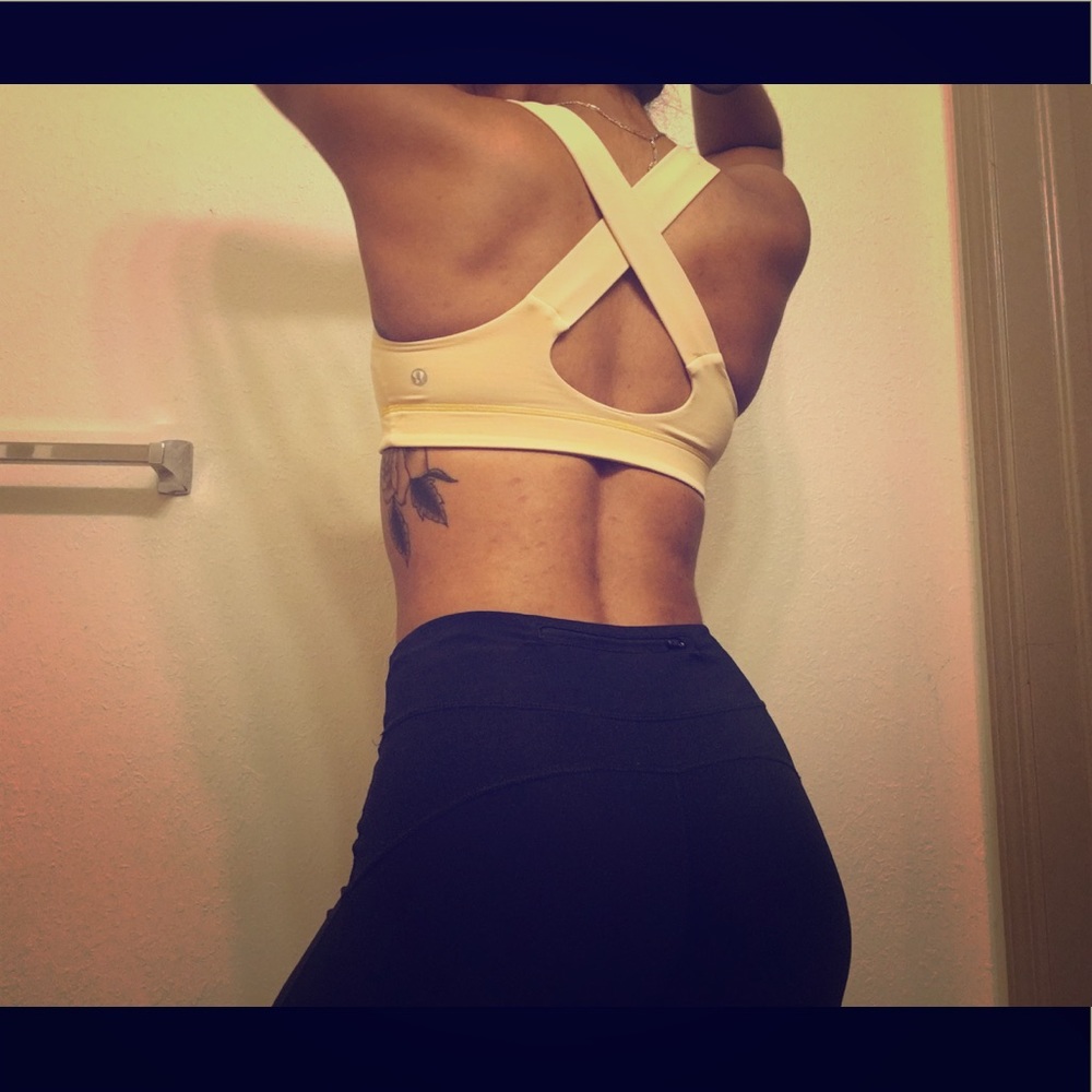 Lulu lemon sports bra